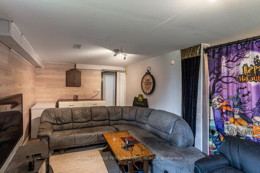 Photo 61 of 49 Fringewood Drive, Ottawa, Fringewood — HOMEH