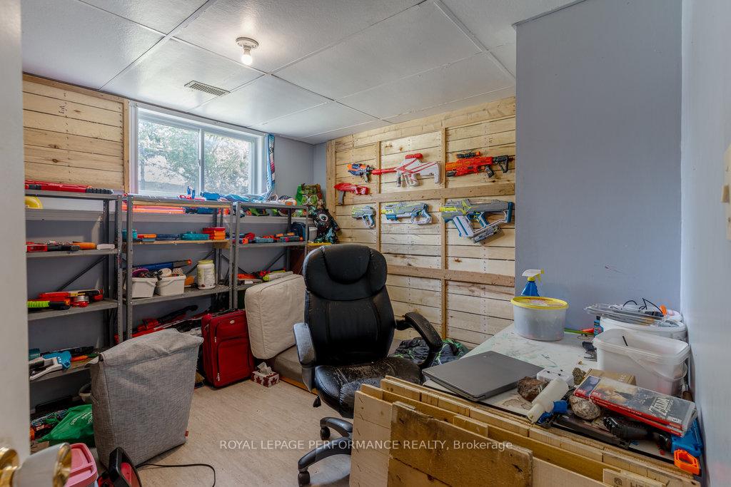 Photo 43 of 49 Fringewood Drive, Ottawa, Fringewood — HOMEH