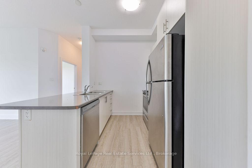 Photo 7 of Unit 617, 125 Shoreview Place, Hamilton, Lakeshore — HOMEH