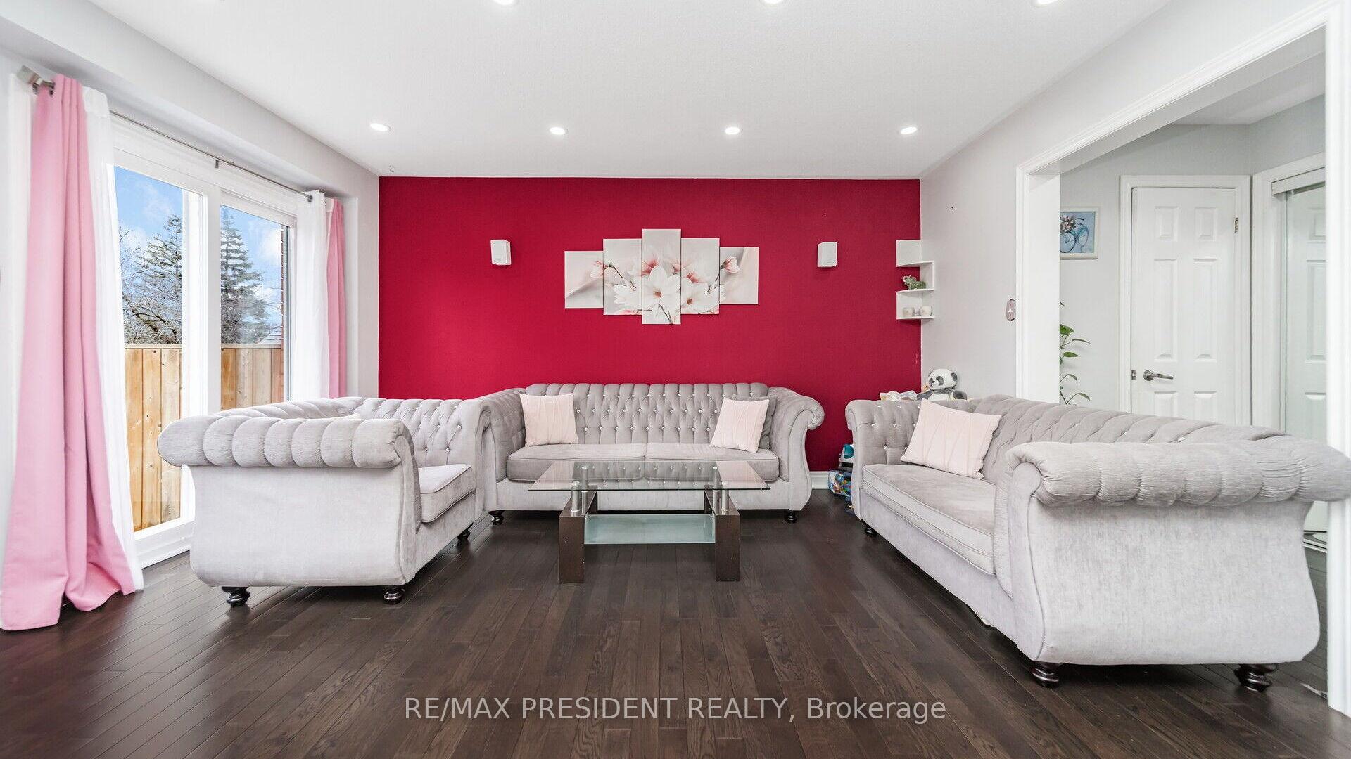 Photo 9 of 19 Quail Feather Crescent, Brampton, Sandringham-Wellington — HOMEH