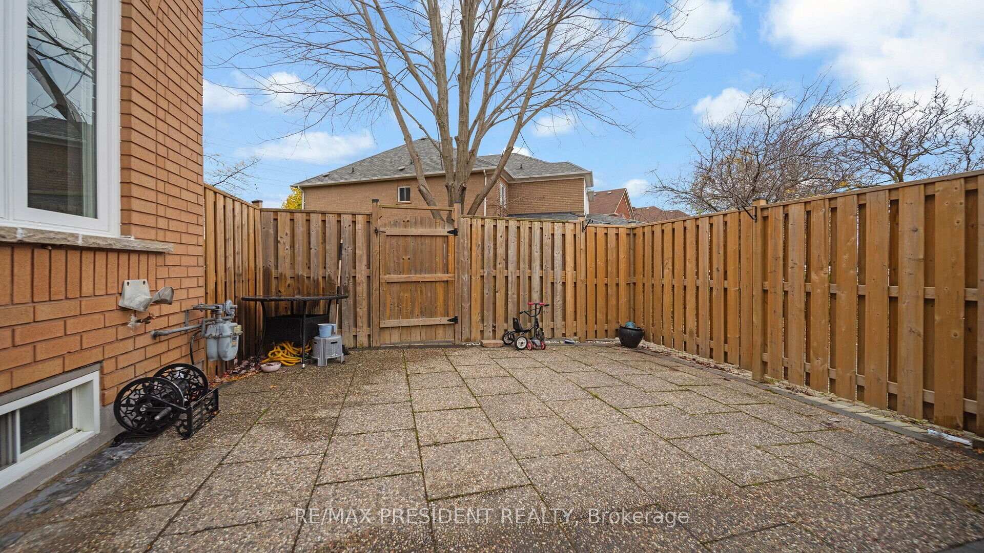 Photo 38 of 19 Quail Feather Crescent, Brampton, Sandringham-Wellington — HOMEH