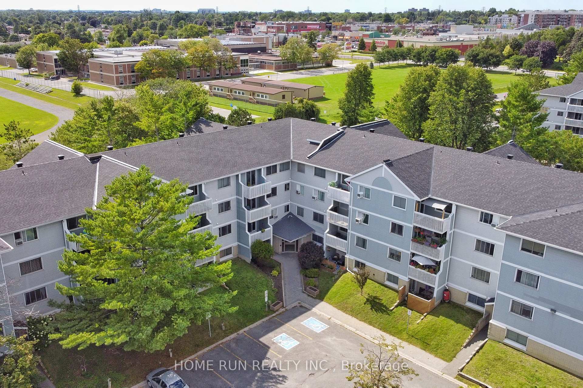 Photo 1 of Unit 303, 214 Viewmount Drive, Ottawa, Borden Farm/Stewart Farm/Carleton Heights/Parkwood Hills — HOMEH