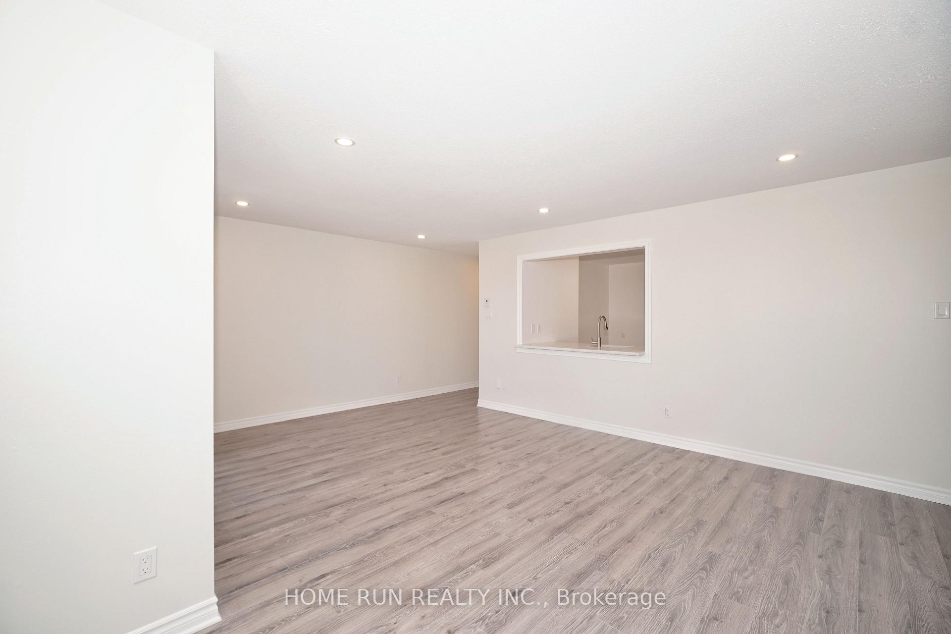 Photo 8 of Unit 303, 214 Viewmount Drive, Ottawa, Borden Farm/Stewart Farm/Carleton Heights/Parkwood Hills — HOMEH