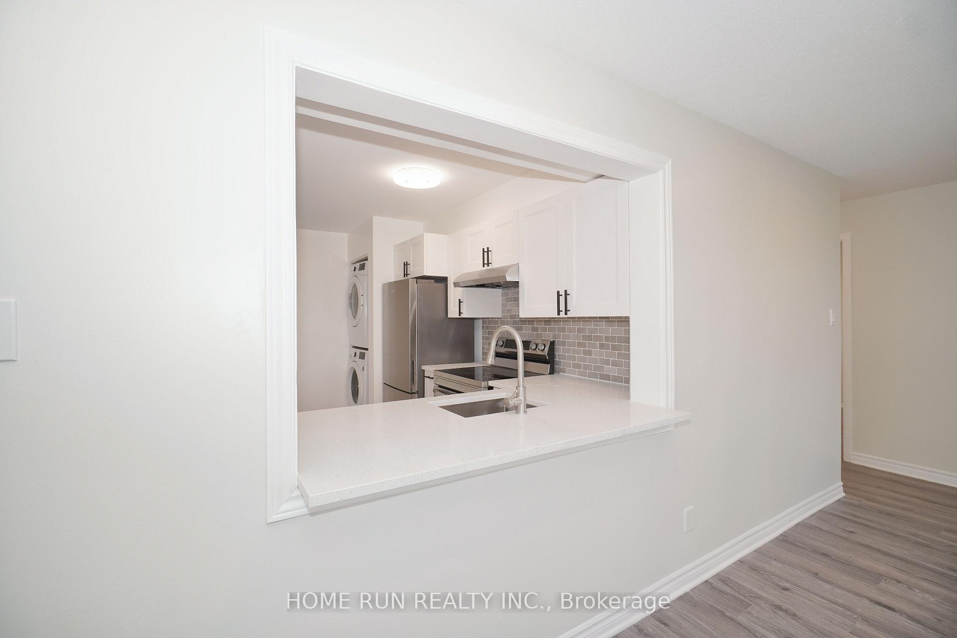 Photo 19 of Unit 303, 214 Viewmount Drive, Ottawa, Borden Farm/Stewart Farm/Carleton Heights/Parkwood Hills — HOMEH