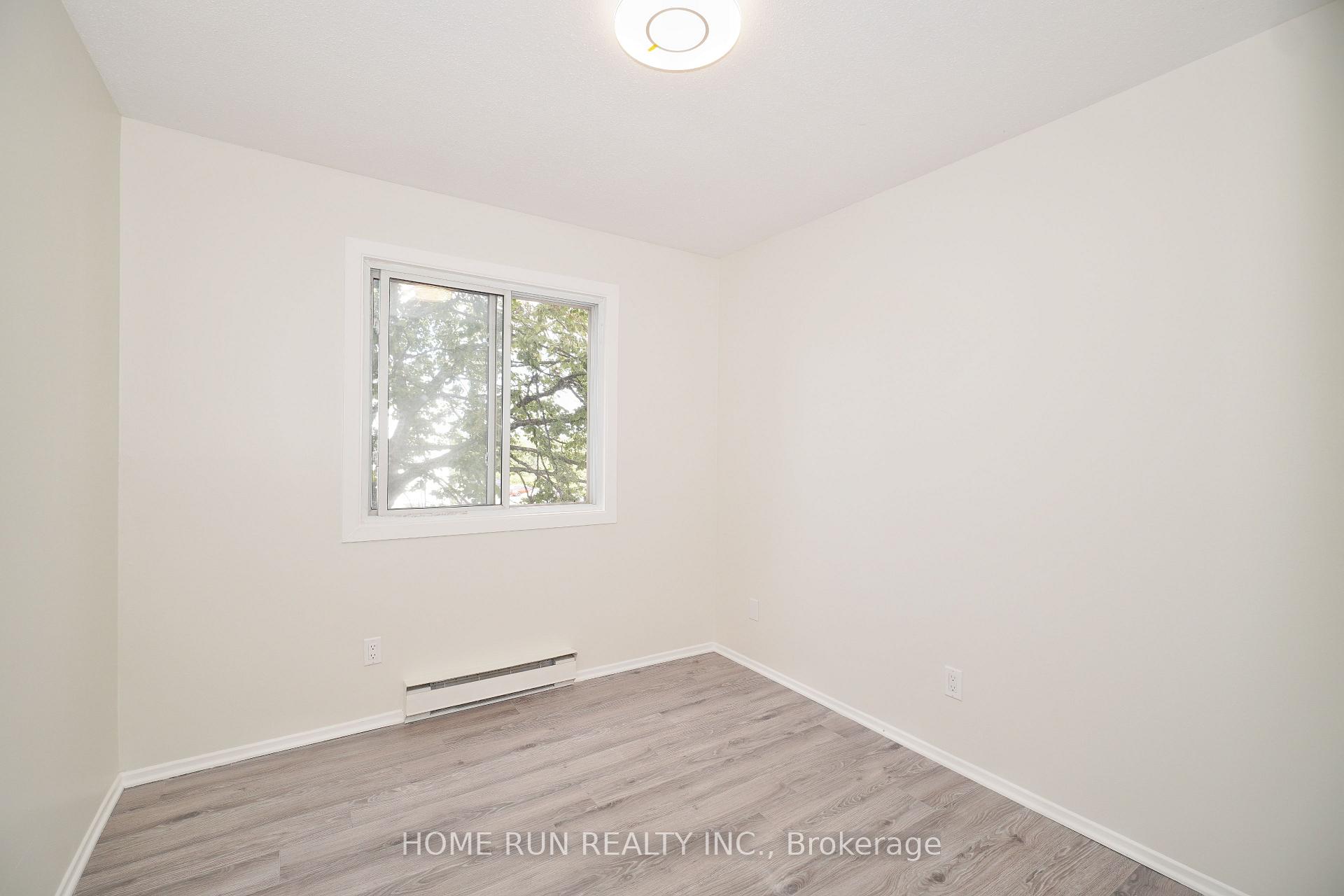 Photo 23 of Unit 303, 214 Viewmount Drive, Ottawa, Borden Farm/Stewart Farm/Carleton Heights/Parkwood Hills — HOMEH