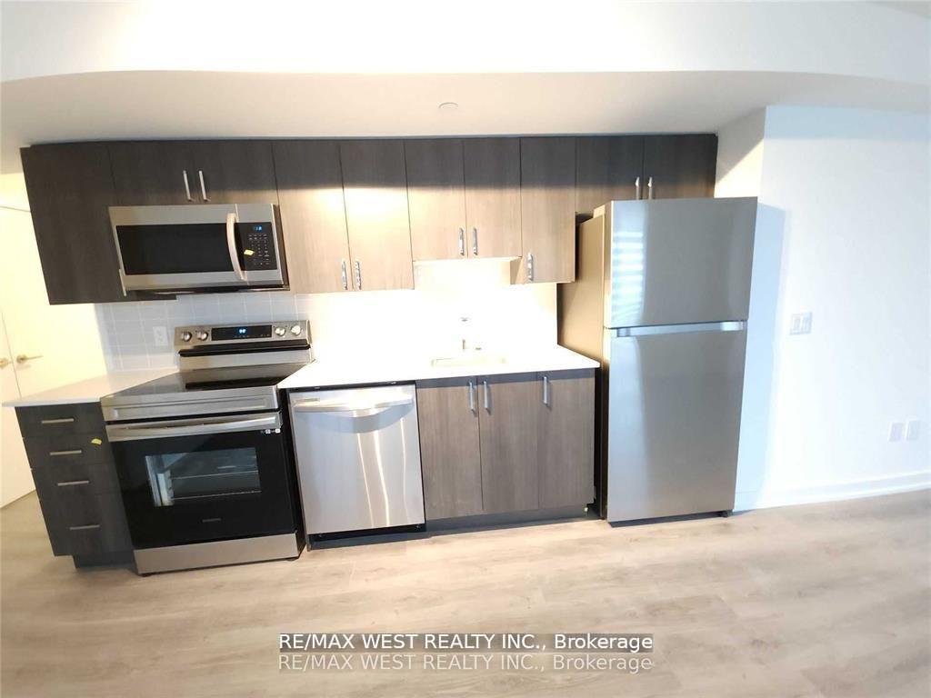 Photo 4 of Unit 207, 1480 Bayly Street, Pickering, Bay Ridges — HOMEH