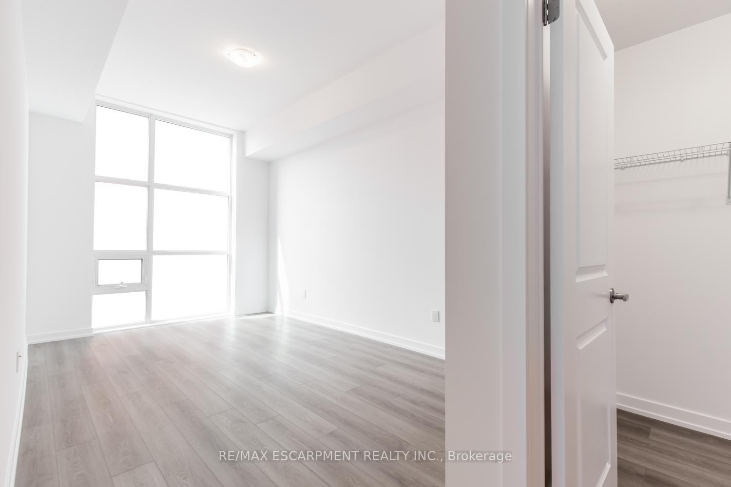 Photo 13 of Unit 128, 460 Dundas Street E, Hamilton, Waterdown — HOMEH
