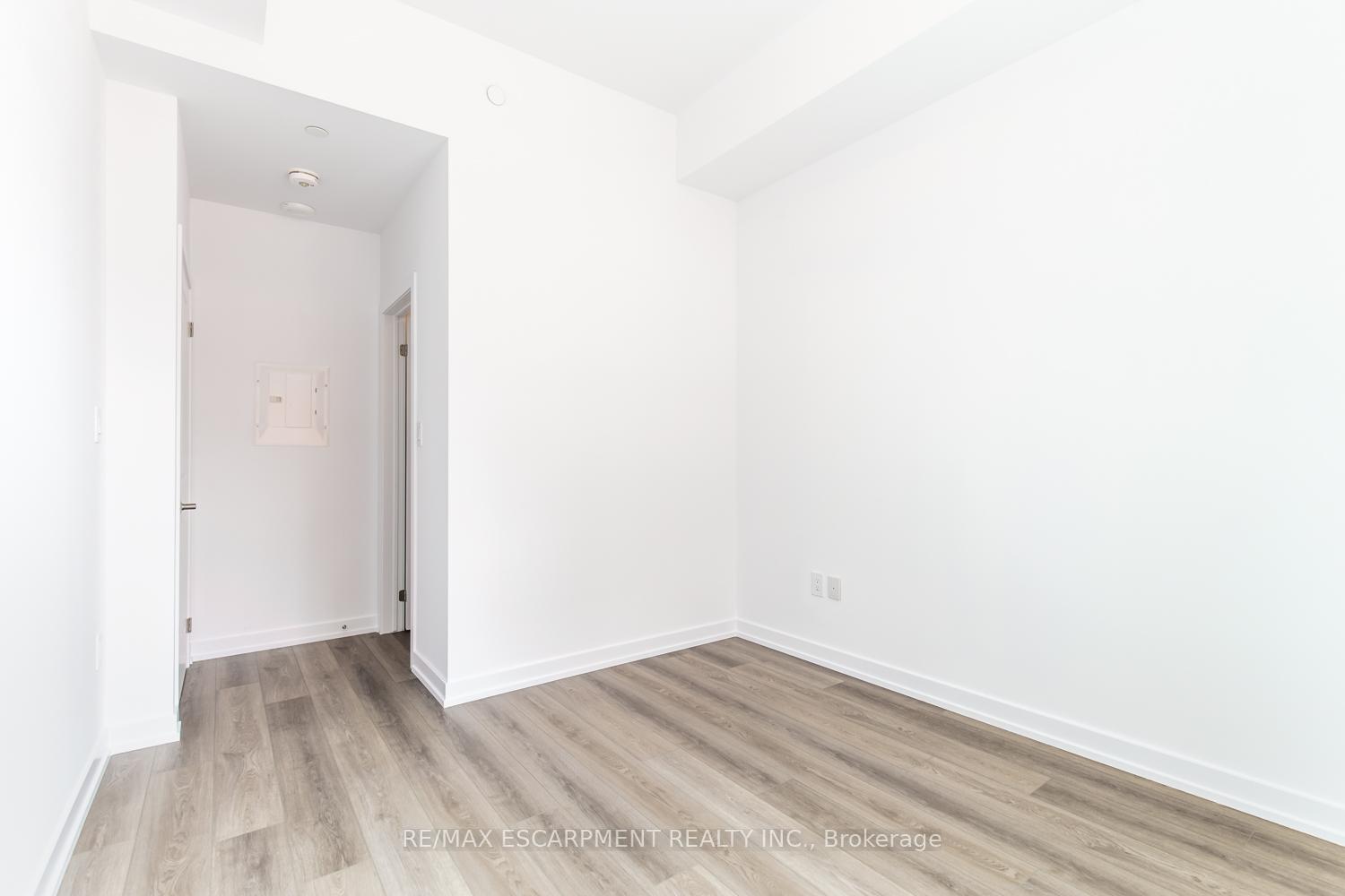 Photo 24 of Unit 128, 460 Dundas Street E, Hamilton, Waterdown — HOMEH