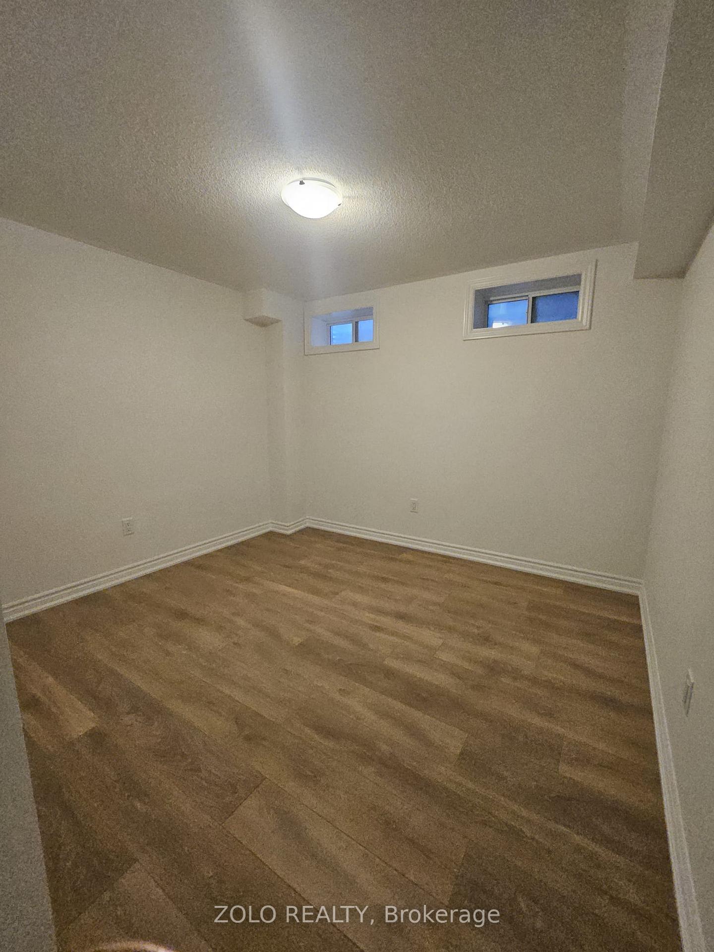 Photo 6 of Unit Lower, 100 West Oak Trail, Barrie, Rural Barrie Southeast — HOMEH