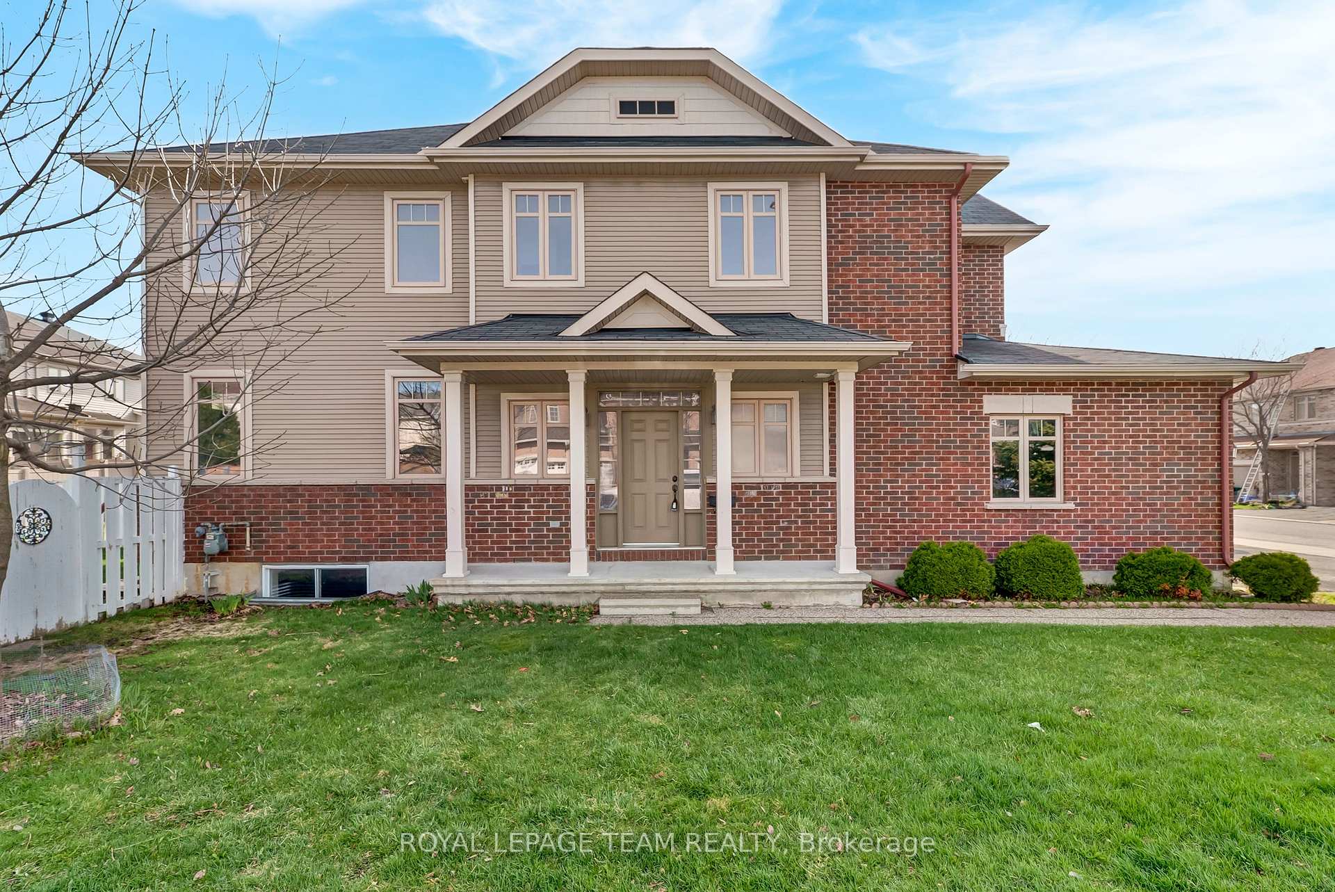 Photo 1 of 74 Madelon Drive, Ottawa, Barrhaven - Longfields — HOMEH