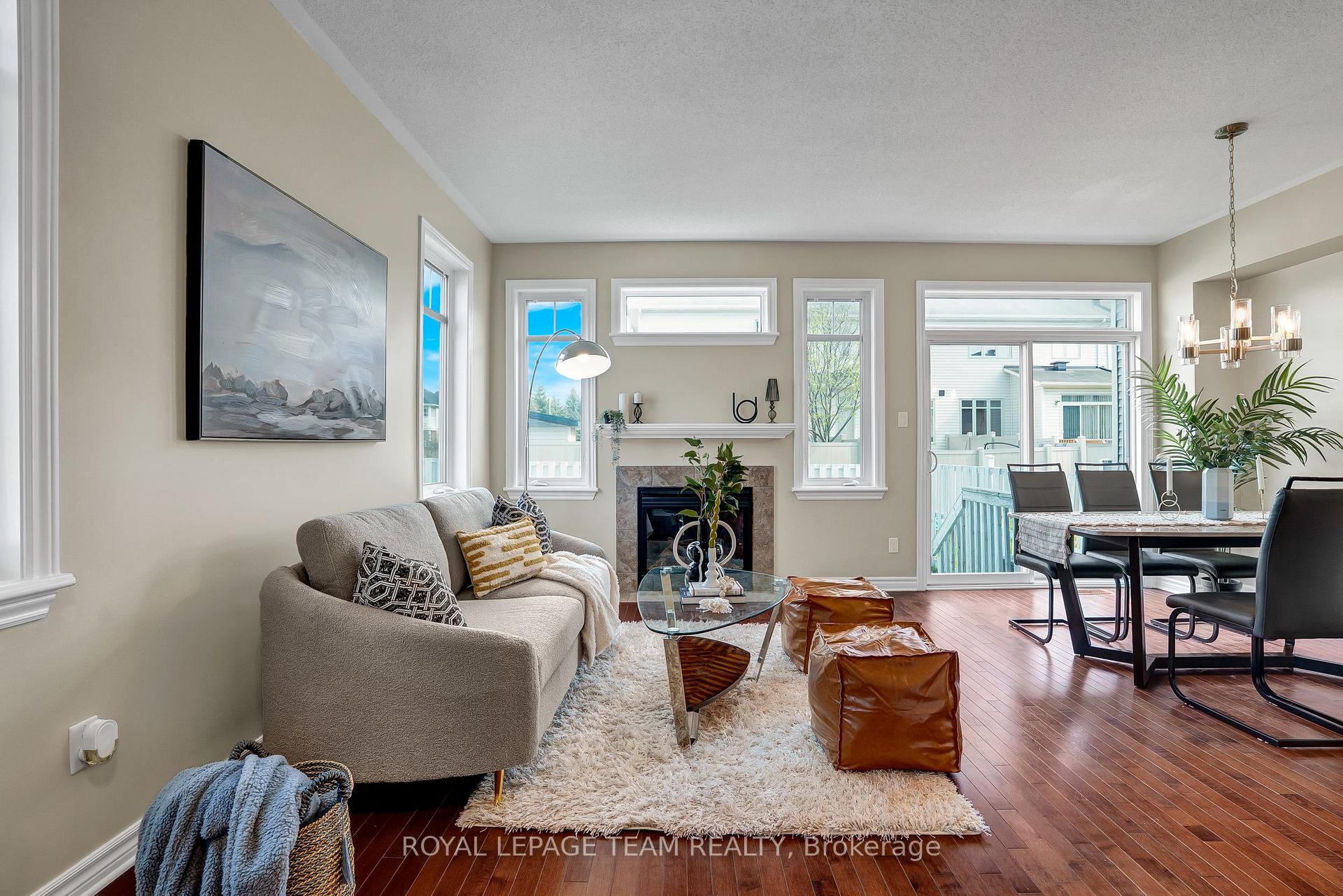 Photo 10 of 74 Madelon Drive, Ottawa, Barrhaven - Longfields — HOMEH