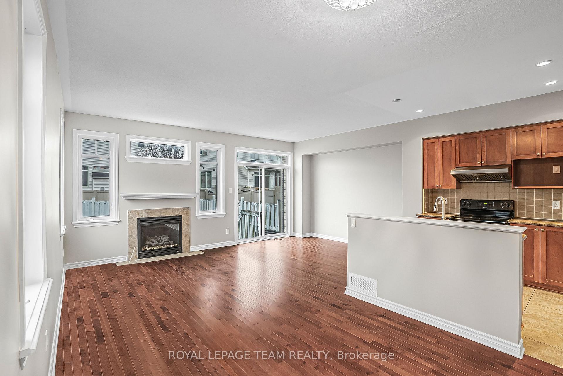 Photo 17 of 74 Madelon Drive, Ottawa, Barrhaven - Longfields — HOMEH