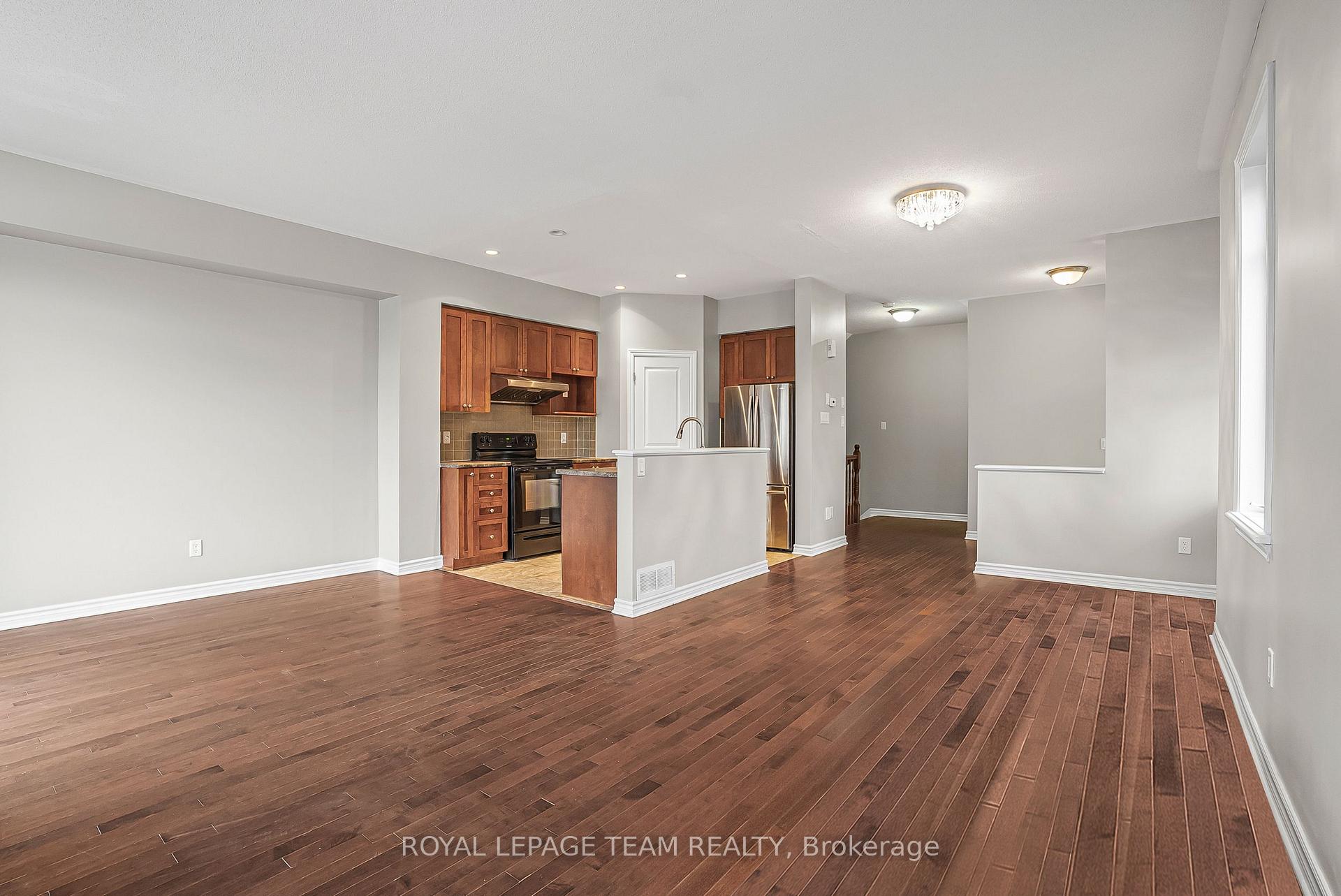 Photo 21 of 74 Madelon Drive, Ottawa, Barrhaven - Longfields — HOMEH
