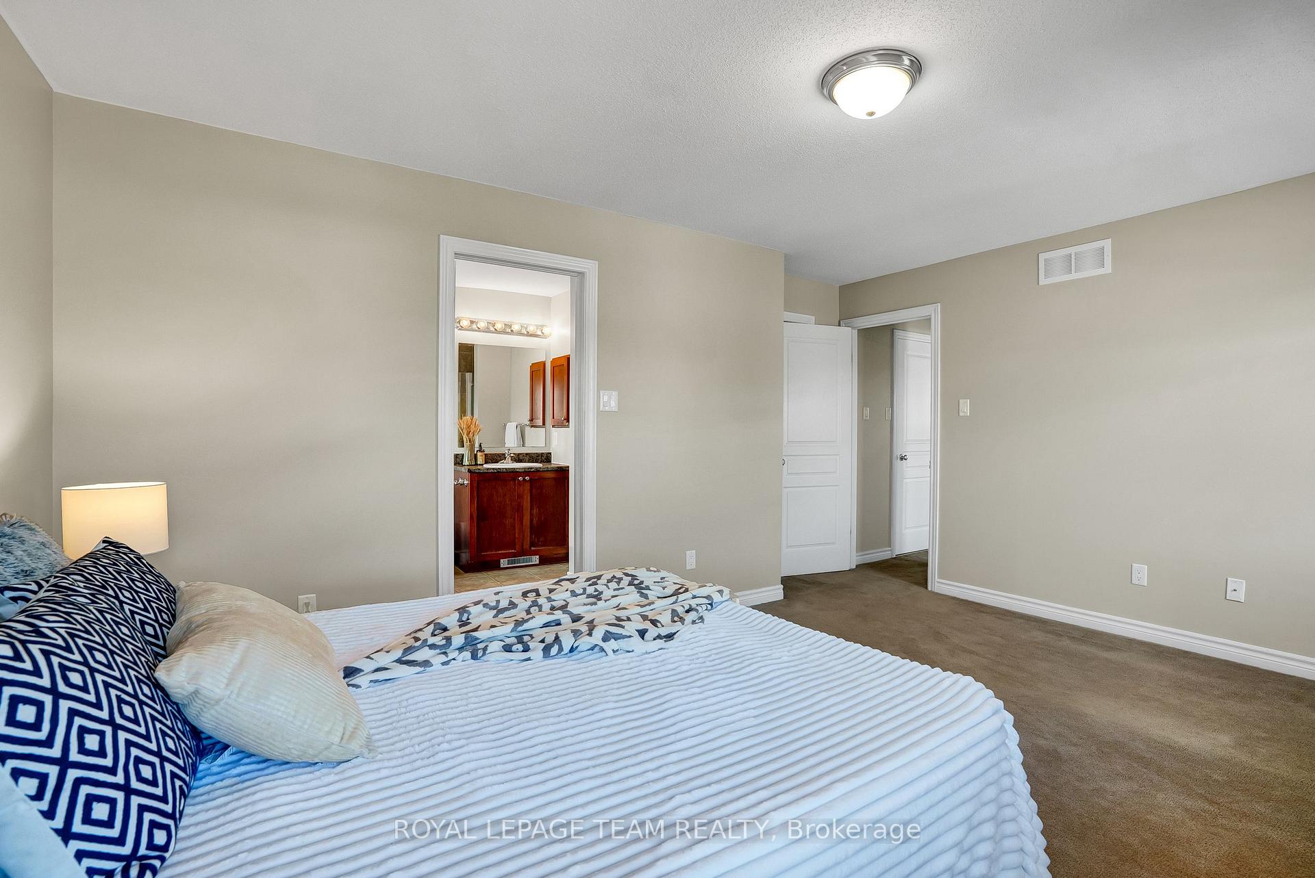 Photo 29 of 74 Madelon Drive, Ottawa, Barrhaven - Longfields — HOMEH