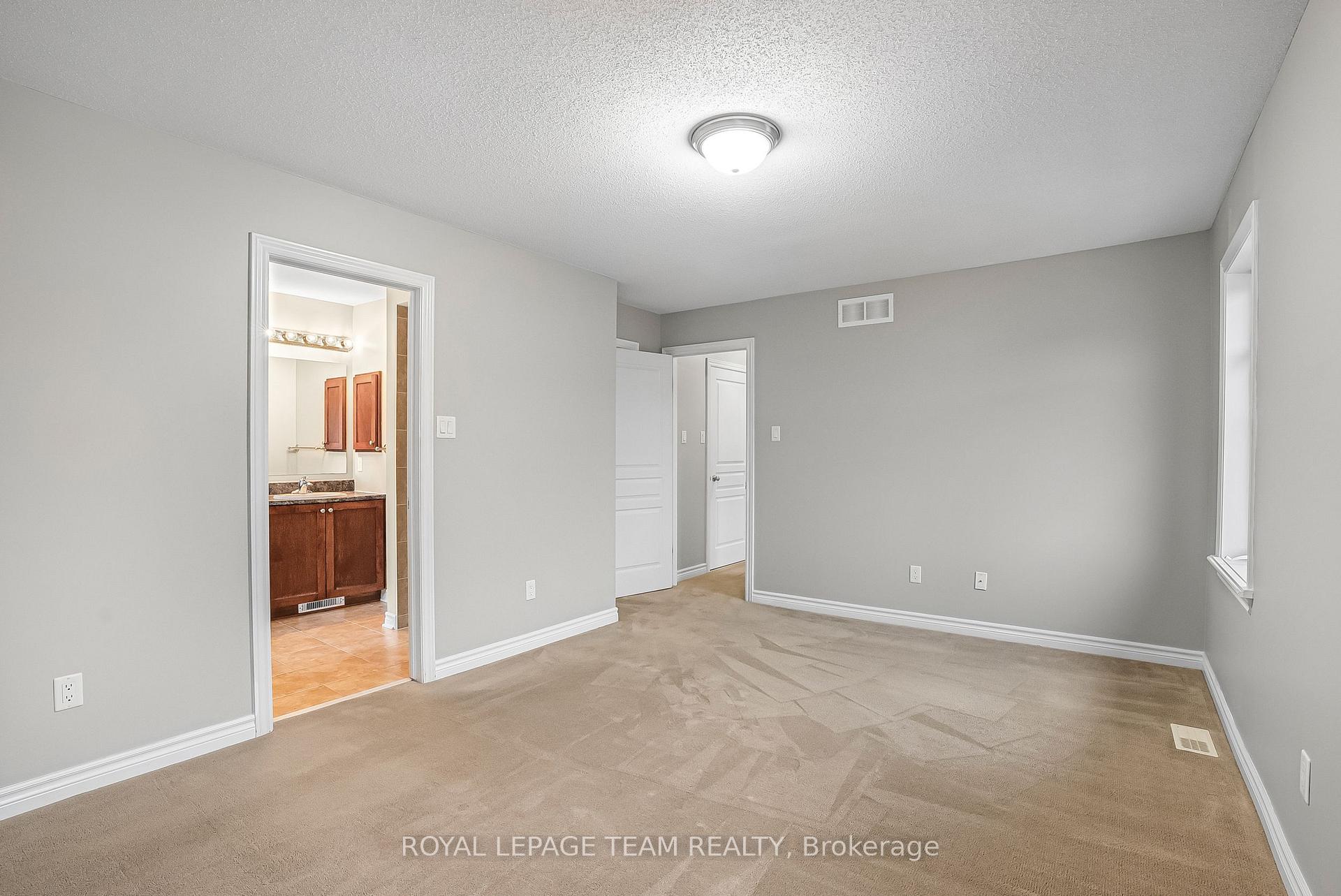 Photo 35 of 74 Madelon Drive, Ottawa, Barrhaven - Longfields — HOMEH