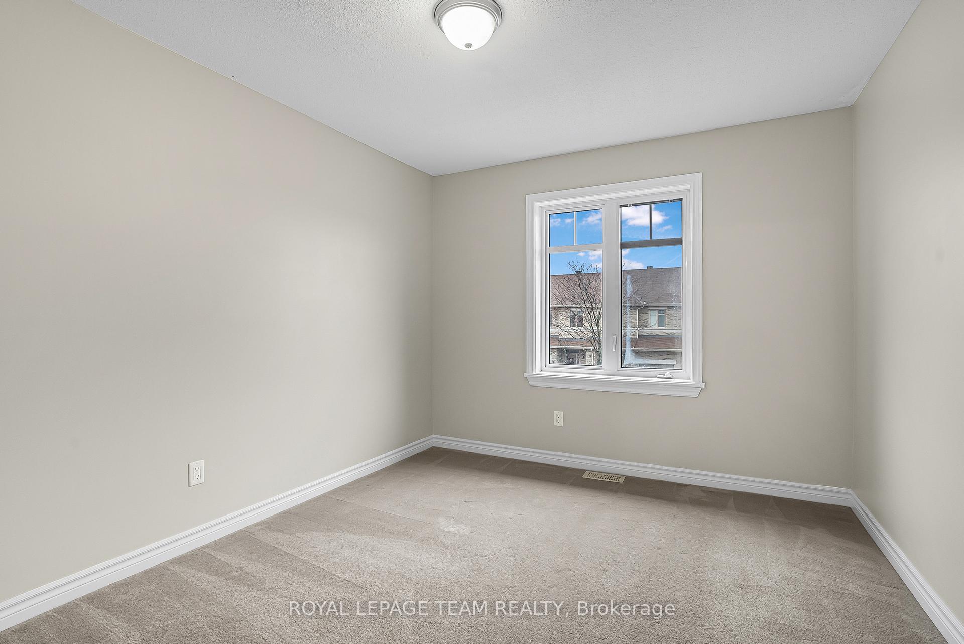 Photo 39 of 74 Madelon Drive, Ottawa, Barrhaven - Longfields — HOMEH
