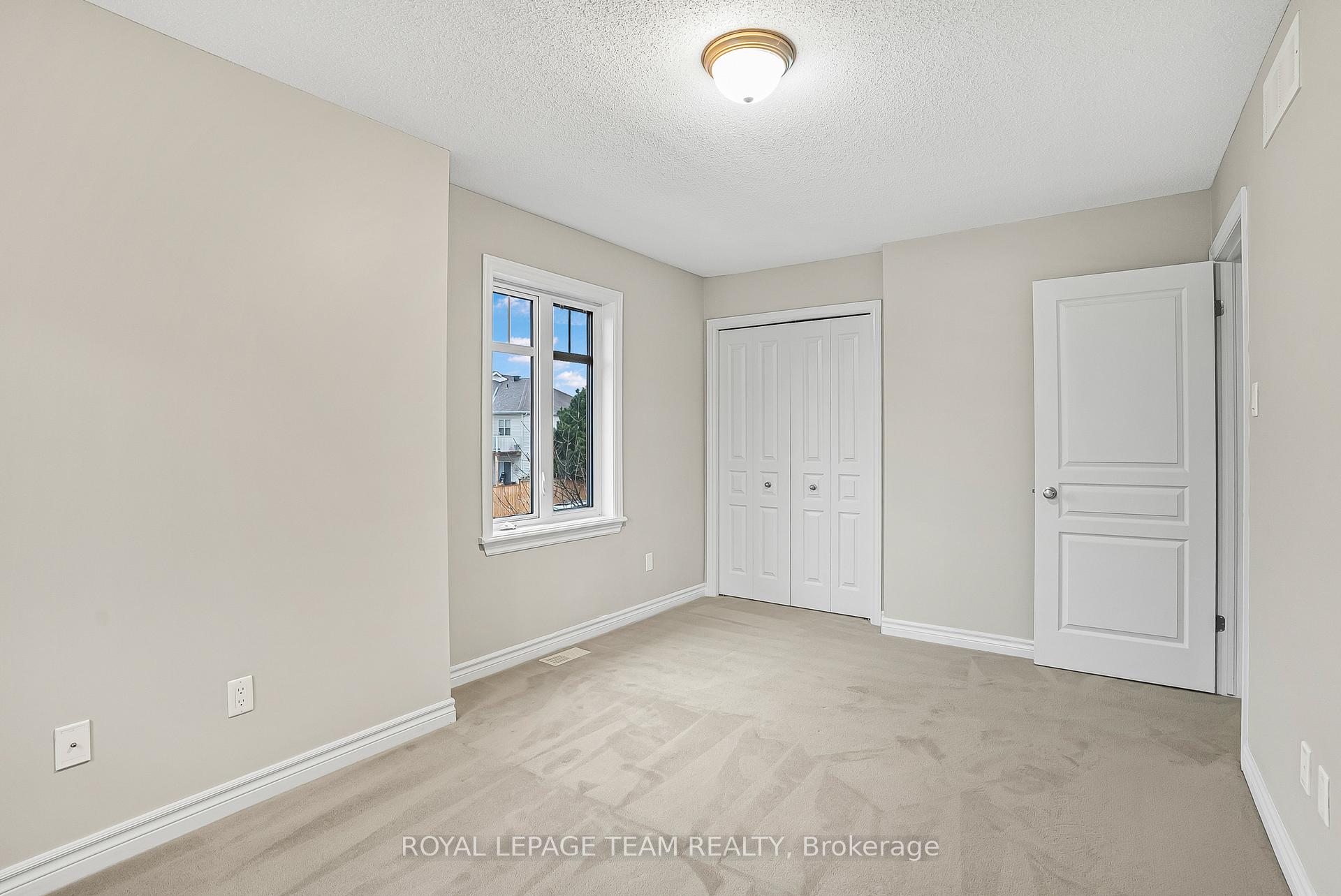 Photo 42 of 74 Madelon Drive, Ottawa, Barrhaven - Longfields — HOMEH