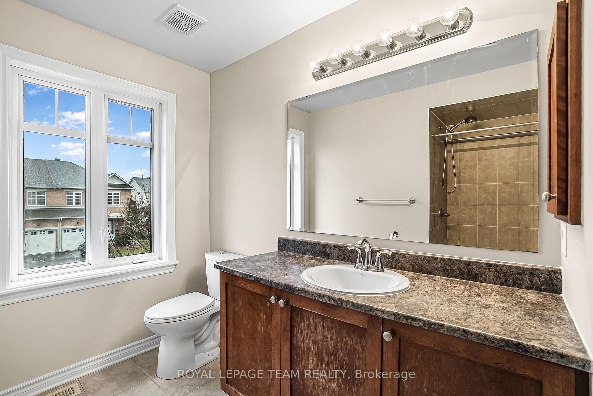 Photo 43 of 74 Madelon Drive, Ottawa, Barrhaven - Longfields — HOMEH