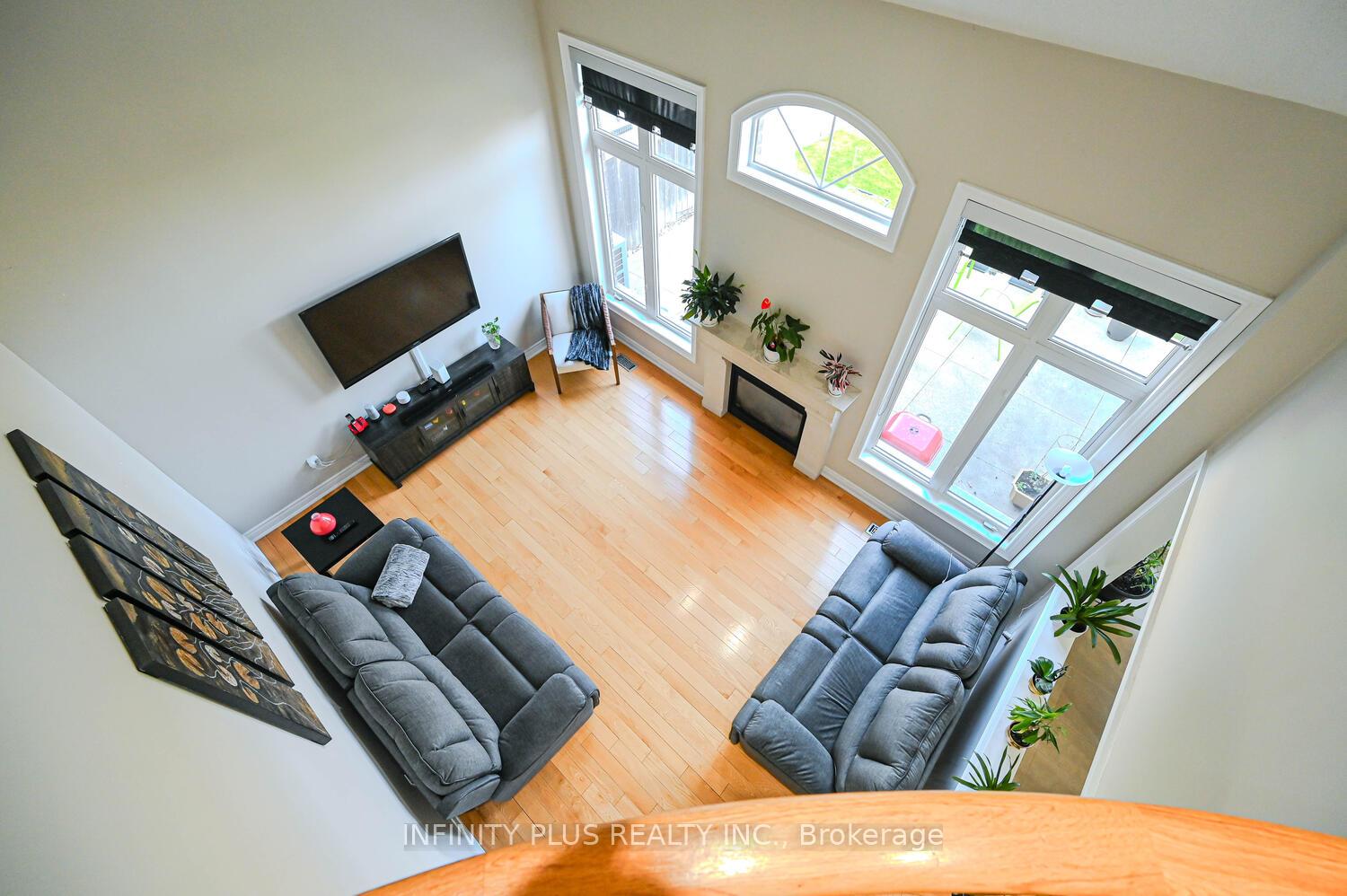 Photo 30 of 3 Lacoste Boulevard, Brampton, Vales of Castlemore North — HOMEH