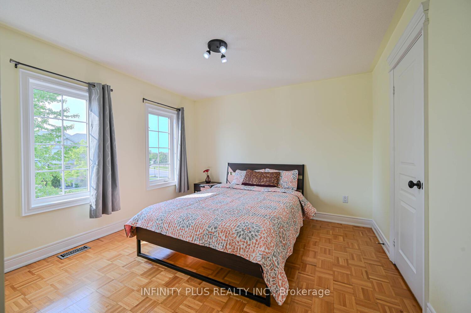 Photo 22 of 3 Lacoste Boulevard, Brampton, Vales of Castlemore North — HOMEH