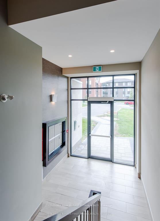 Photo 2 of Unit 301, 130 Boundstone Way, Ottawa, Kanata - Kanata Lakes/Heritage Hills — HOMEH