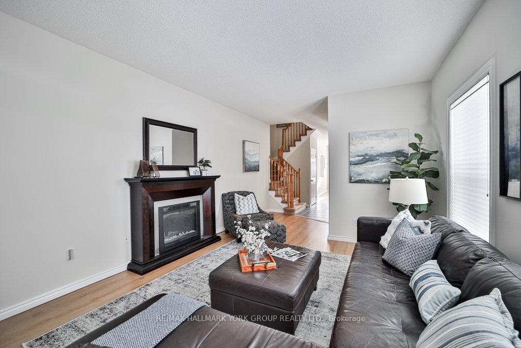 Photo 4 of 95 John West Way, Aurora, Bayview Wellington — HOMEH
