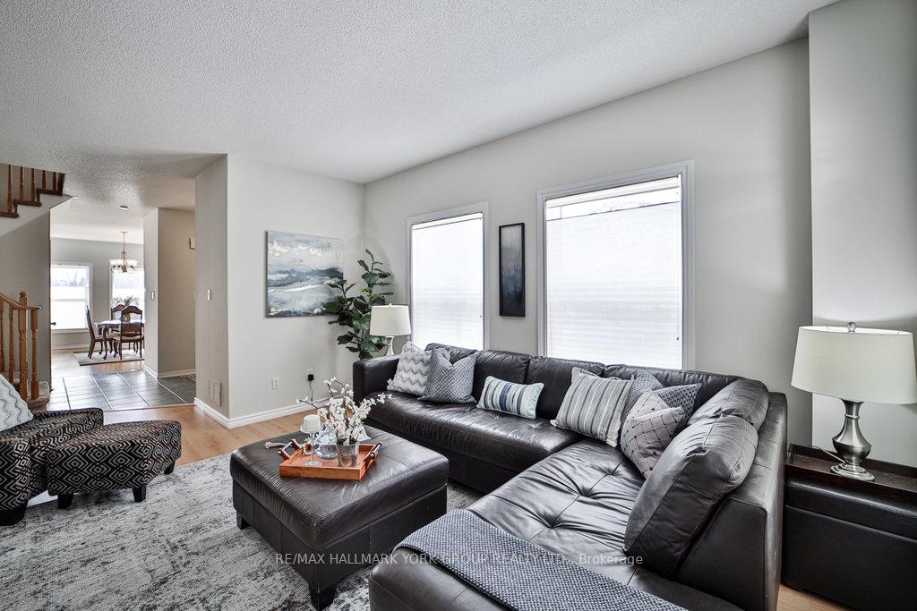 Photo 6 of 95 John West Way, Aurora, Bayview Wellington — HOMEH