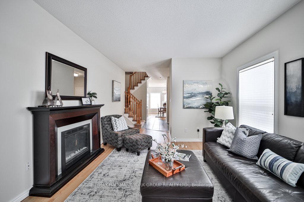 Photo 7 of 95 John West Way, Aurora, Bayview Wellington — HOMEH