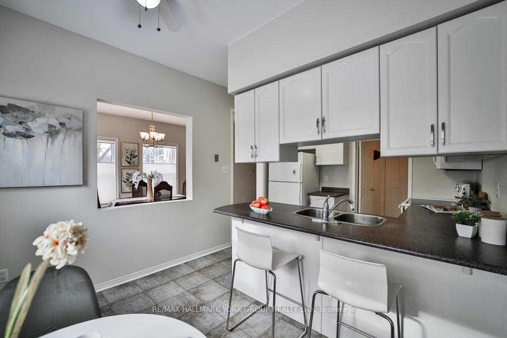 Photo 8 of 95 John West Way, Aurora, Bayview Wellington — HOMEH