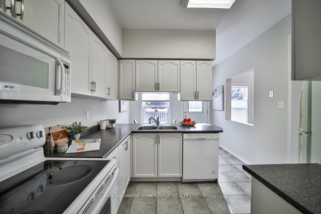 Photo 10 of 95 John West Way, Aurora, Bayview Wellington — HOMEH