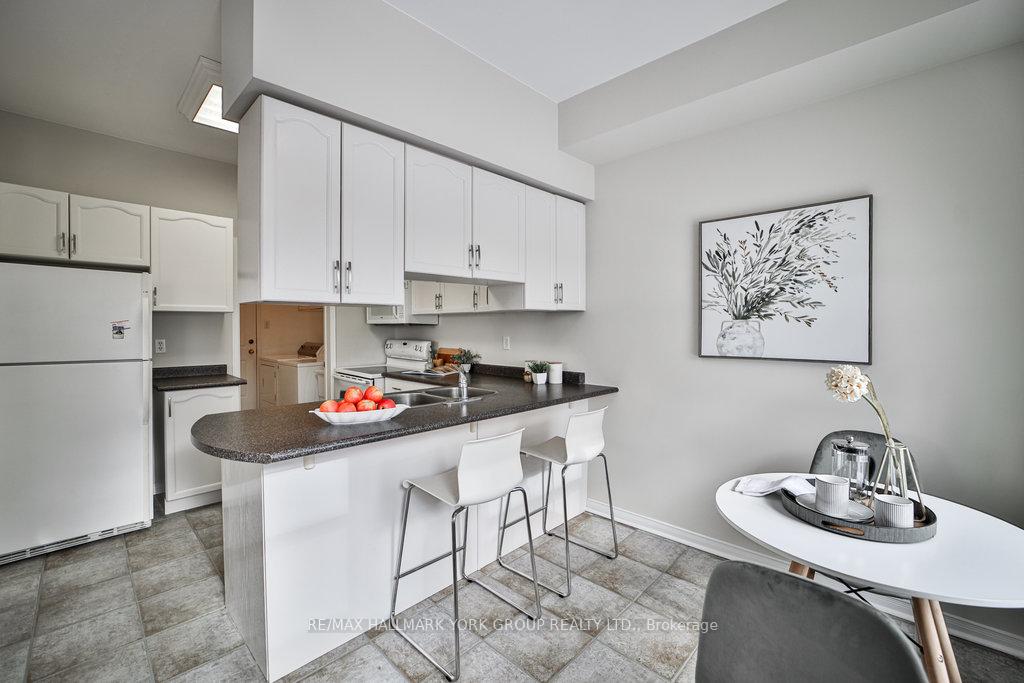 Photo 13 of 95 John West Way, Aurora, Bayview Wellington — HOMEH