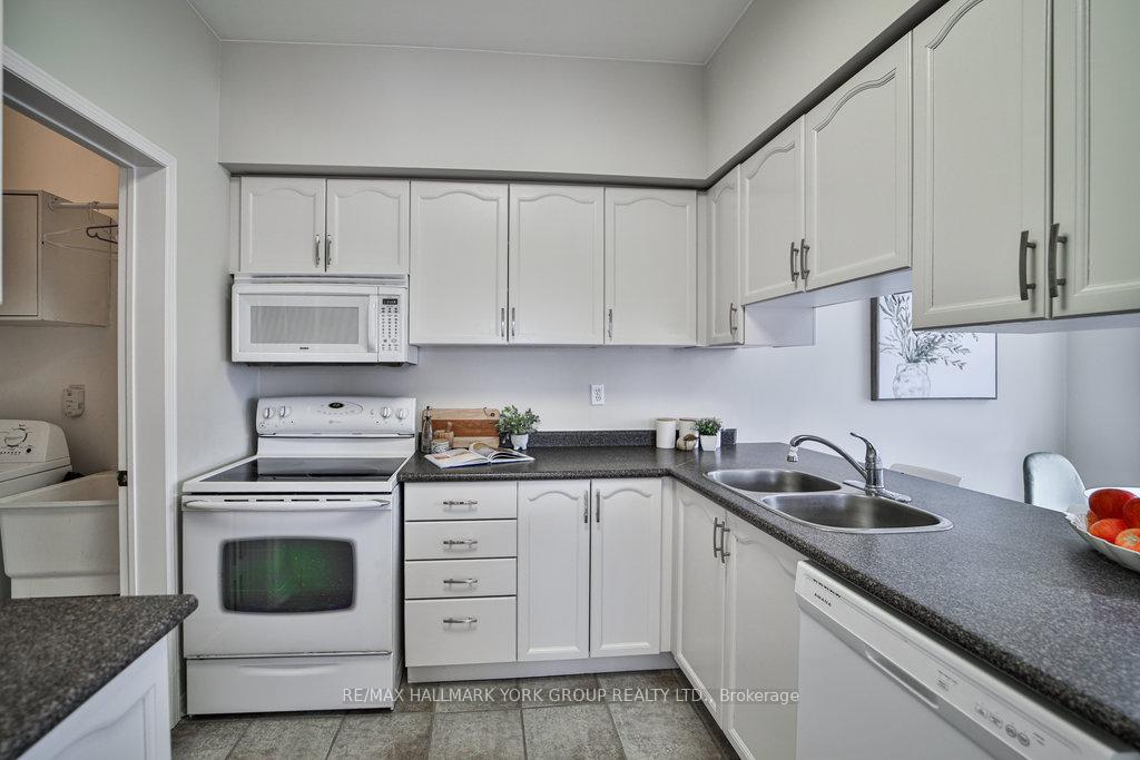 Photo 14 of 95 John West Way, Aurora, Bayview Wellington — HOMEH