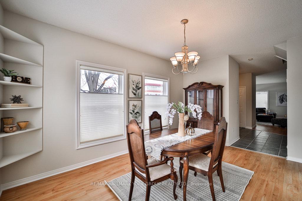 Photo 18 of 95 John West Way, Aurora, Bayview Wellington — HOMEH