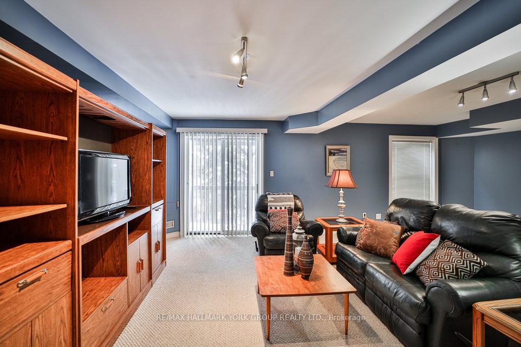 Photo 33 of 95 John West Way, Aurora, Bayview Wellington — HOMEH