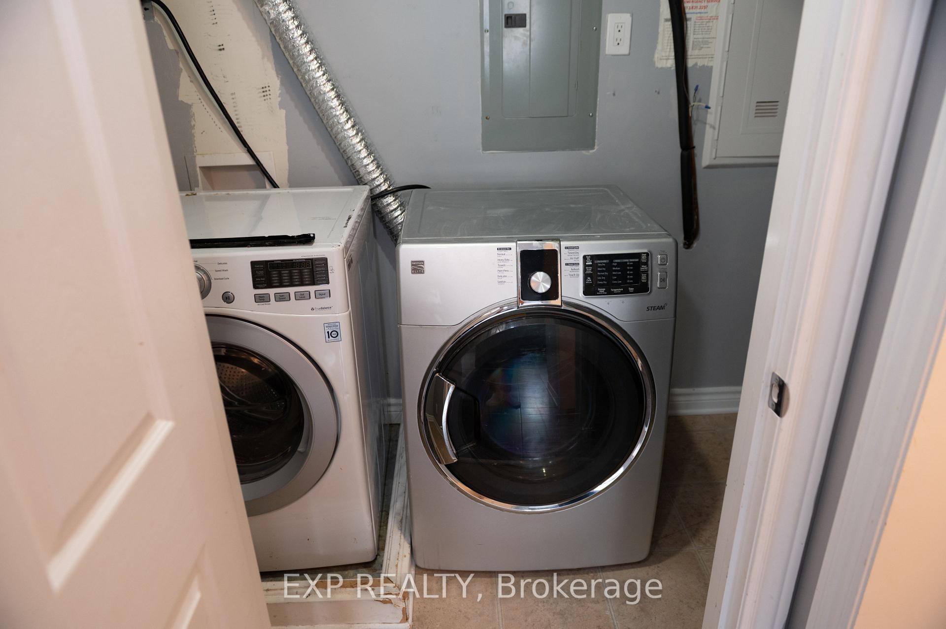 Photo 8 of Unit A, 679 Sue Holloway Drive, Ottawa, Barrhaven - Strandherd — HOMEH