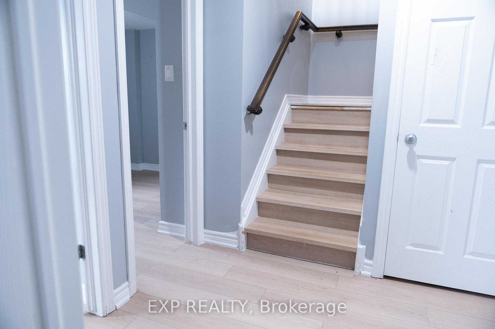 Photo 12 of Unit A, 679 Sue Holloway Drive, Ottawa, Barrhaven - Strandherd — HOMEH