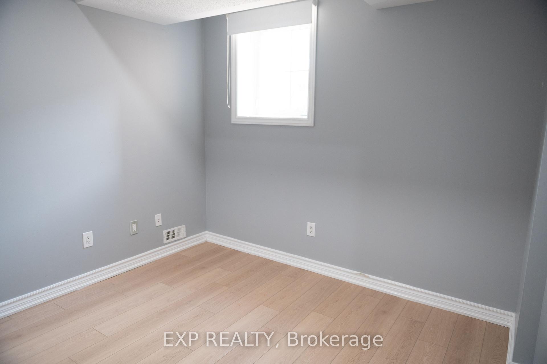 Photo 16 of Unit A, 679 Sue Holloway Drive, Ottawa, Barrhaven - Strandherd — HOMEH
