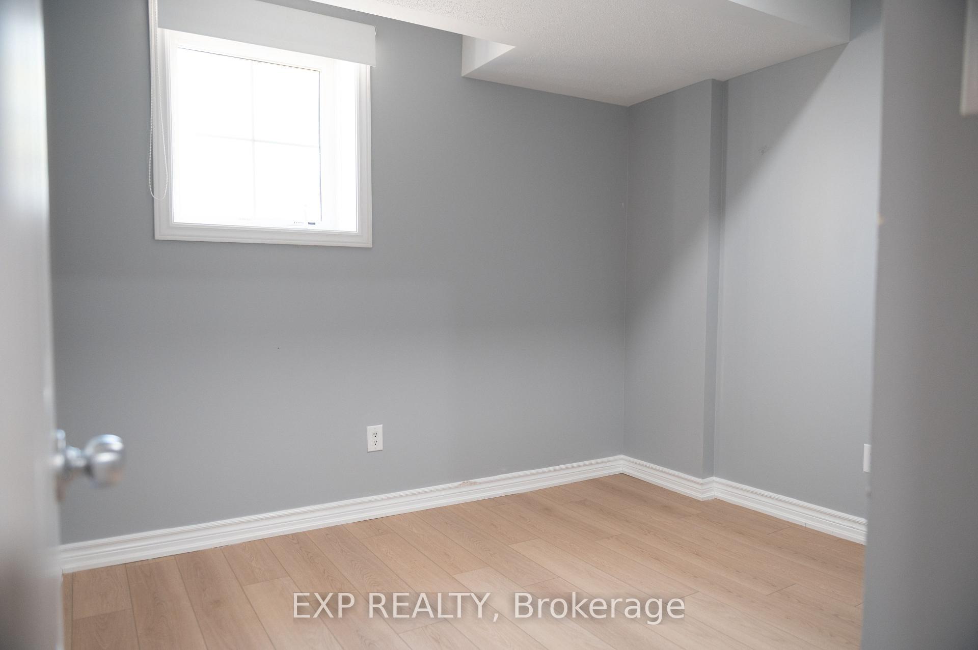Photo 17 of Unit A, 679 Sue Holloway Drive, Ottawa, Barrhaven - Strandherd — HOMEH