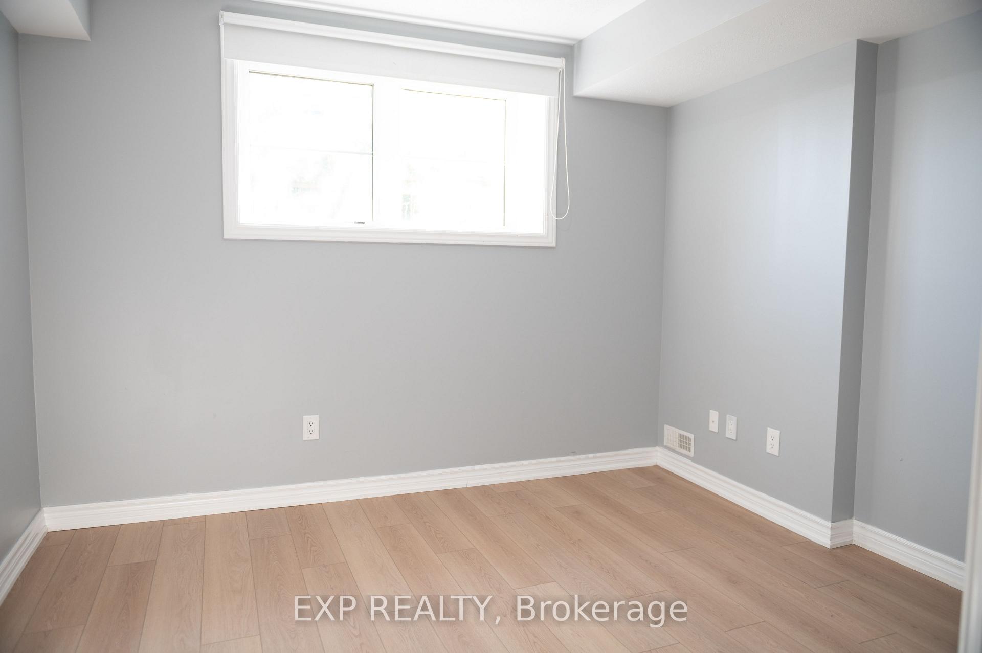 Photo 19 of Unit A, 679 Sue Holloway Drive, Ottawa, Barrhaven - Strandherd — HOMEH