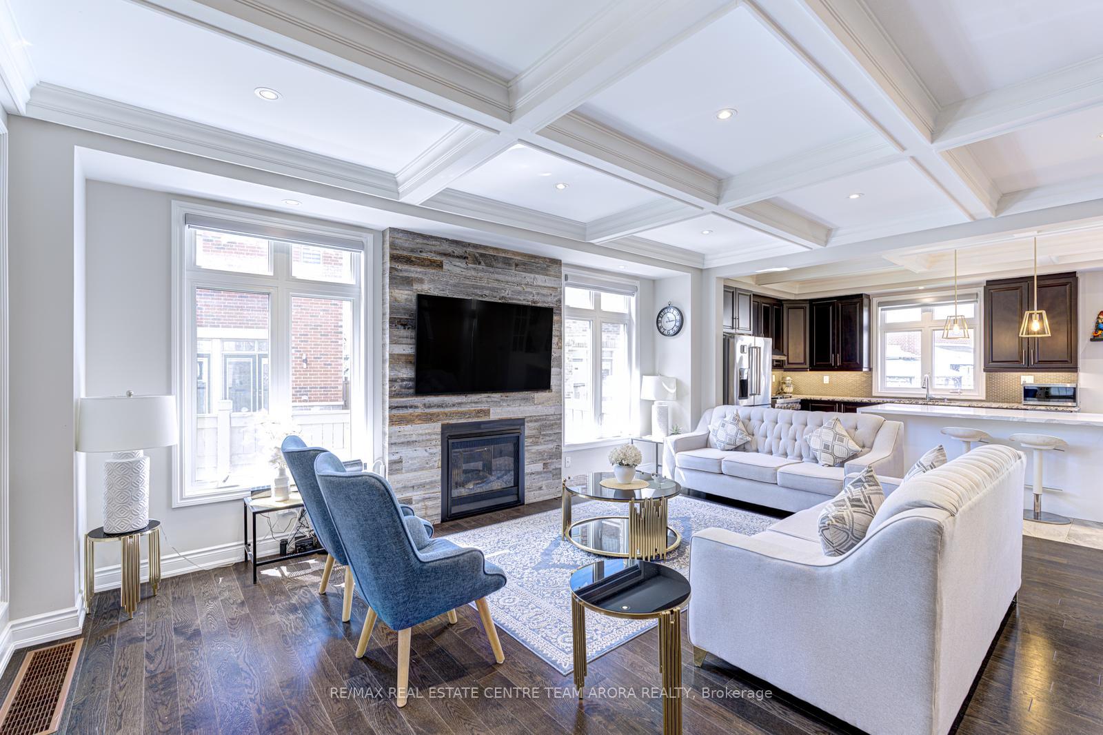 Photo 12 of 43 Elysian Fields Circle, Brampton, Bram West — HOMEH