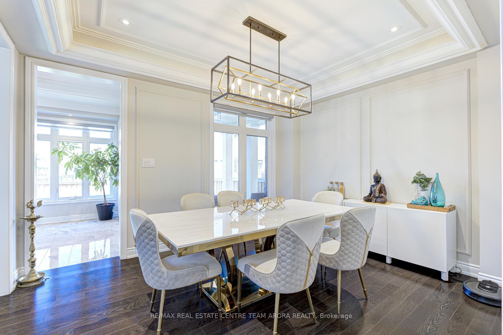 Photo 6 of 43 Elysian Fields Circle, Brampton, Bram West — HOMEH