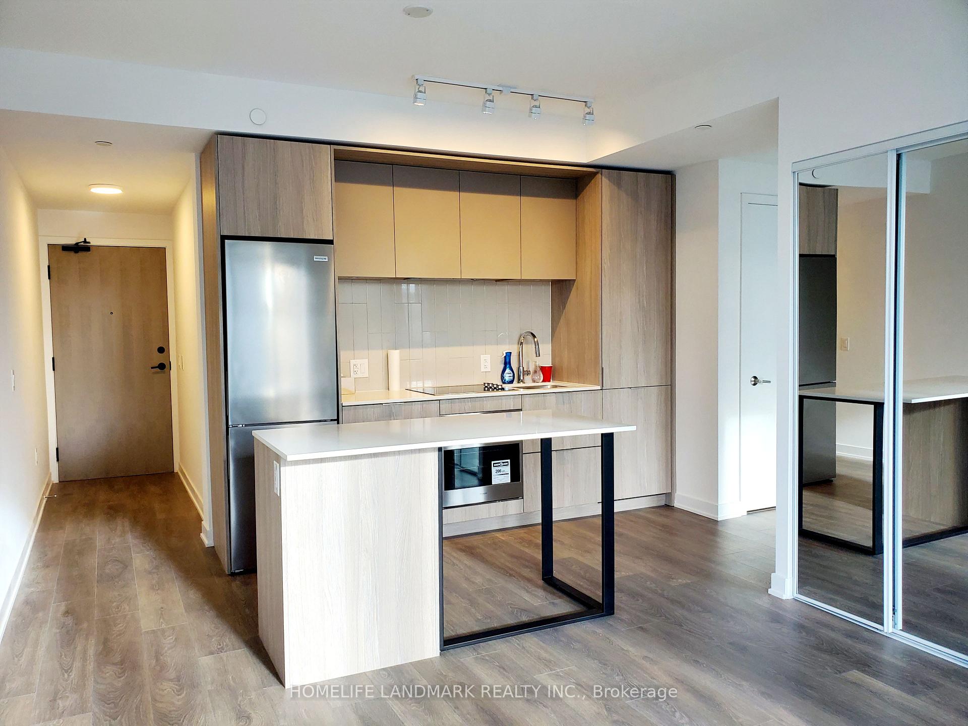 Front of Unit 1605, 130 River Street