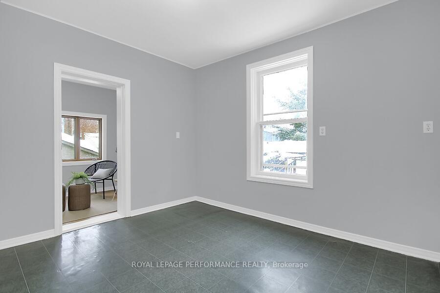 Photo 12 of 108 Grove Avenue, Ottawa, Old Ottawa South — HOMEH