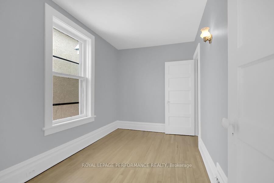 Photo 21 of 108 Grove Avenue, Ottawa, Old Ottawa South — HOMEH