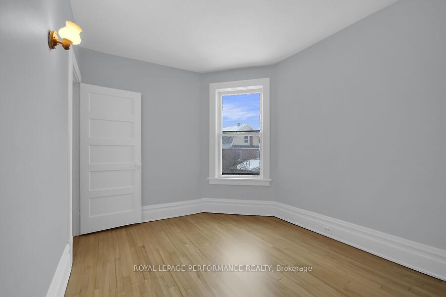 Photo 25 of 108 Grove Avenue, Ottawa, Old Ottawa South — HOMEH