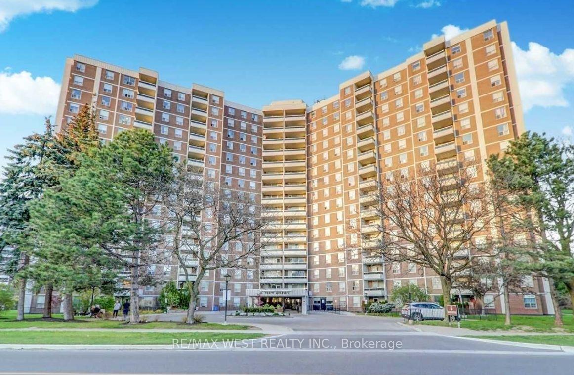 Photo 1 of Unit 302, 5 Shady Golf Way, Toronto, Flemingdon Park — HOMEH