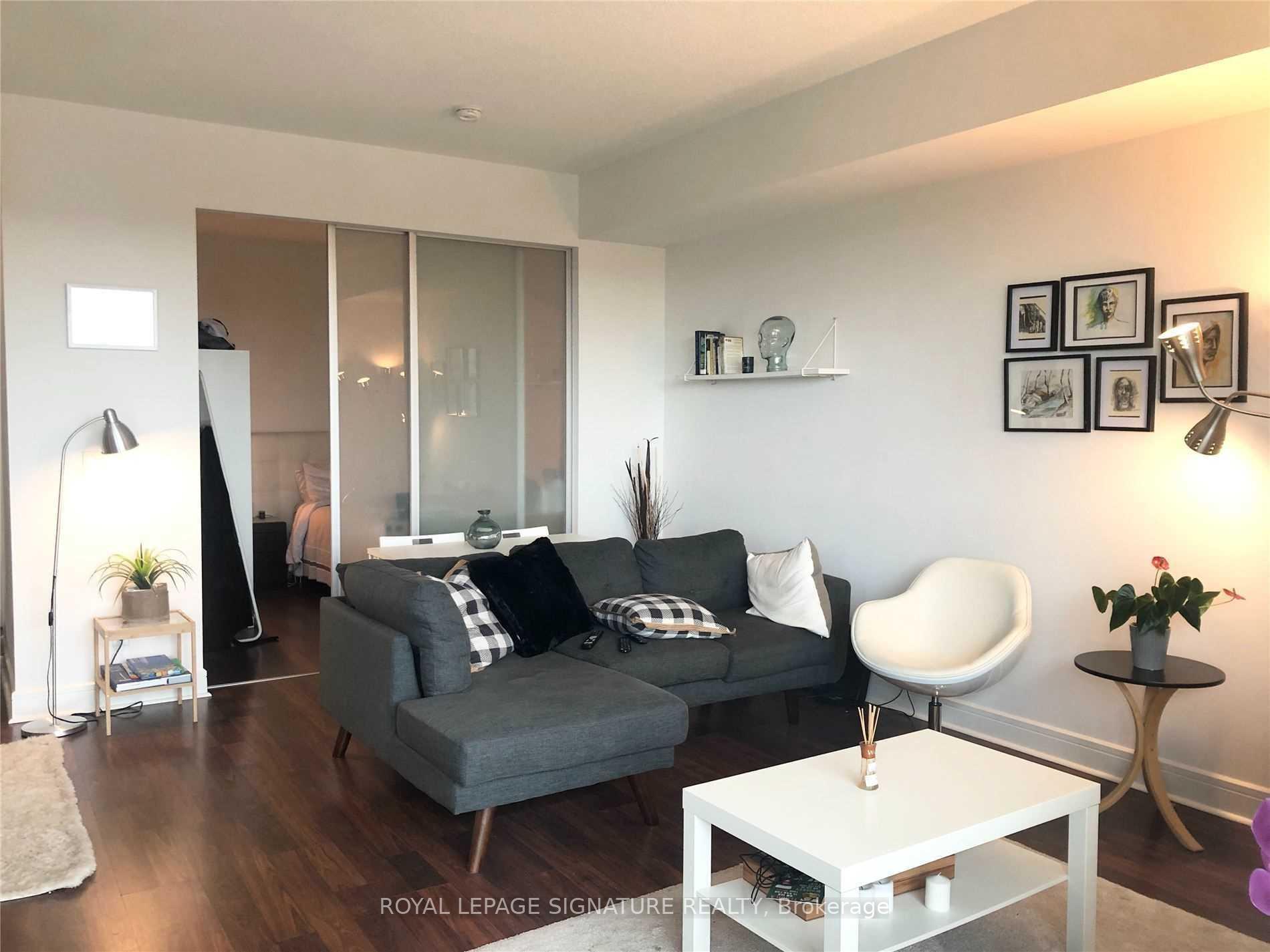Photo 2 of Unit 603, 35 Brian Peck Crescent, Toronto, Leaside — HOMEH
