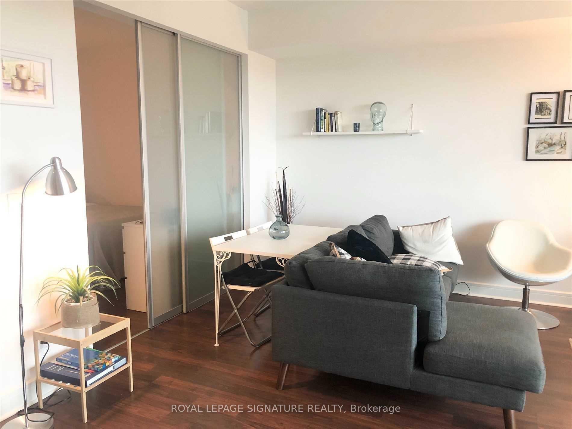 Photo 11 of Unit 603, 35 Brian Peck Crescent, Toronto, Leaside — HOMEH