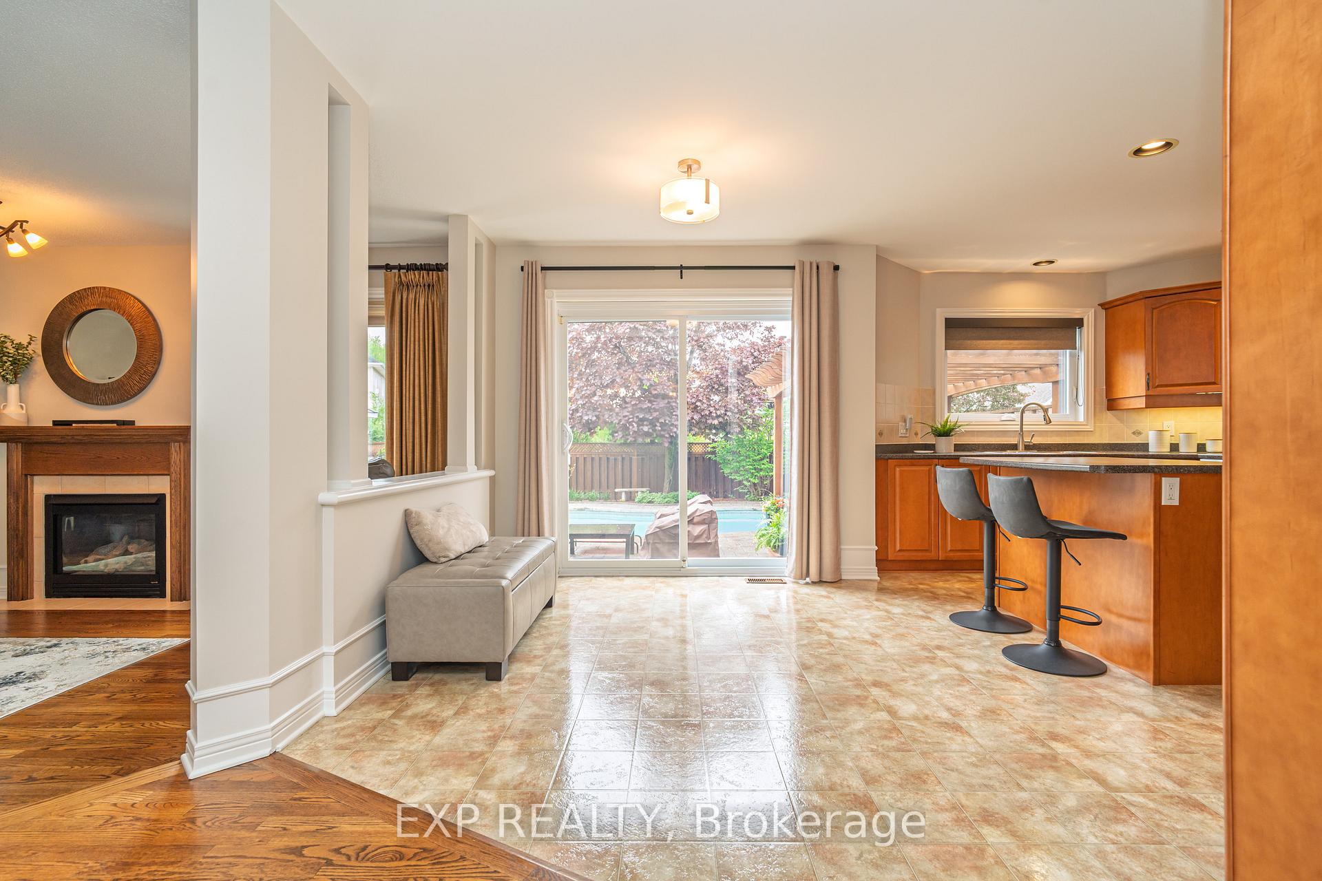 Photo 10 of 993 Red Spruce Street, Ottawa, Riverside South/Gloucester Glen — HOMEH