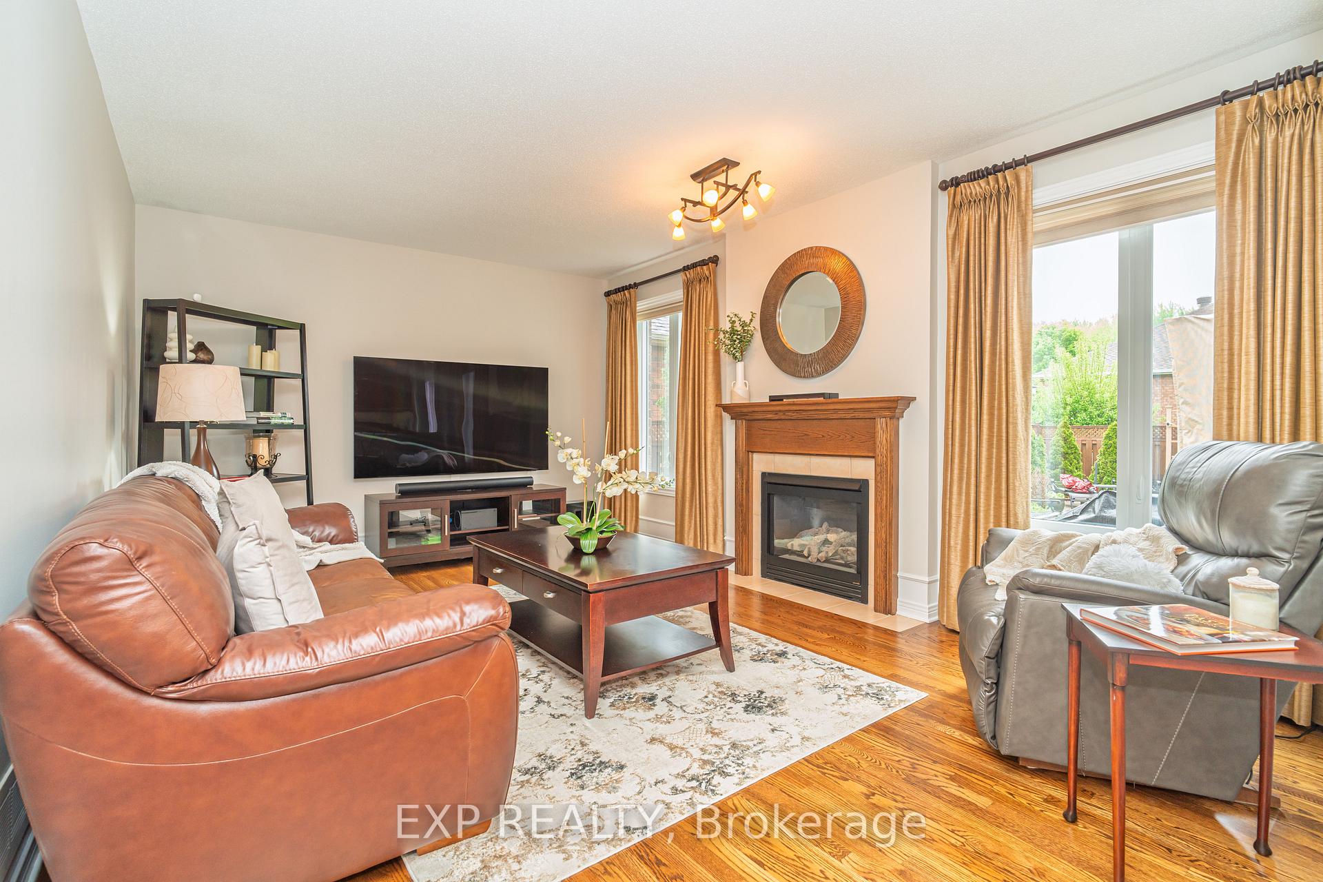 Photo 11 of 993 Red Spruce Street, Ottawa, Riverside South/Gloucester Glen — HOMEH